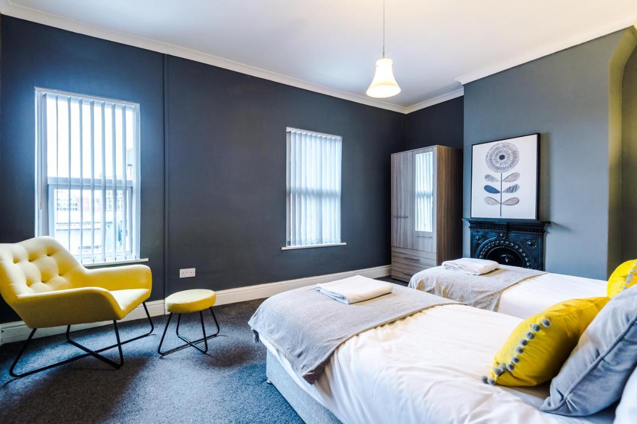 Spacious Modern Chester Home - Great Location Buitenkant foto